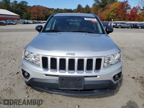2013 Jeep Compass High Altitude with VIN 1C4NJCEA6DD208419, listed as a Copart auction lot 76323074 with 183,575 mi miles and Clean Title. Bid and sale history available at carsss.com. Image 5.