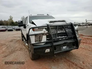 2021 Chevrolet Silverado 3500HD LT with VIN 1GC4YTEY1MF153645, listed as a Copart auction lot 82538084 with 119,488 mi miles and Salvage Title. Bid and sale history available at carsss.com. Image 10.
