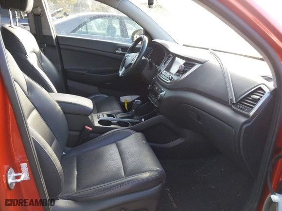 2017 Hyundai Tucson SE with VIN KM8J33A40HU422199, listed as a IAAI auction lot 41758520 with 67,592 mi miles. Bid and sale history available at carsss.com. Image 5.