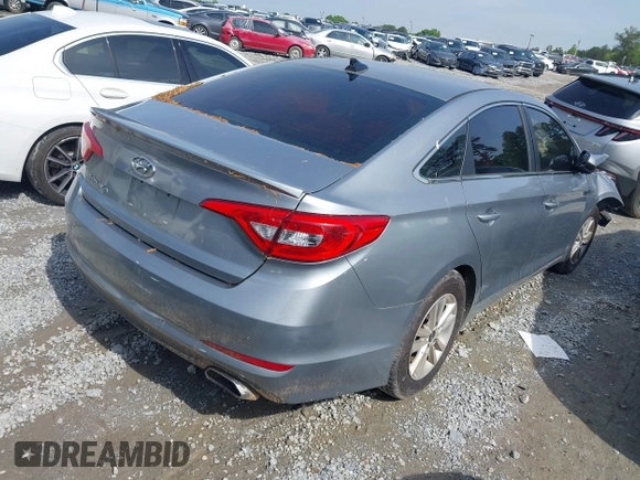 2015 Hyundai Sonata SE with VIN 5NPE24AF3FH007353, listed as a IAAI auction lot 42103884 with 214,828 mi miles and . Bid and sale history available at DreamBid. Image 4.