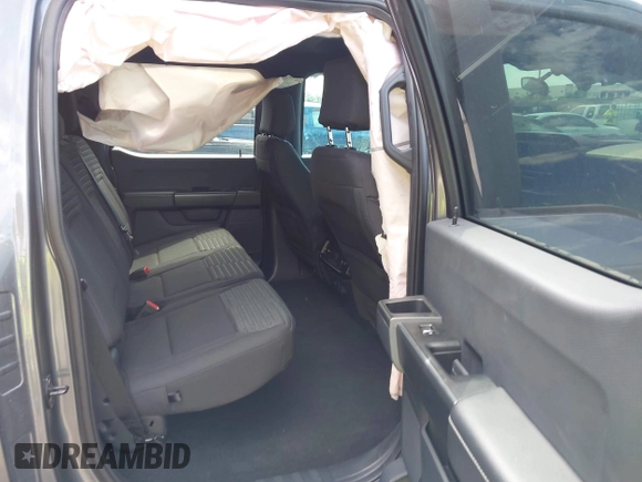 2023 Ford F-150 XL с VIN 1FTEW1CP8PKE92780, выставлен на аукционе IAAI как лот 42092690 с пробегом 35 876 миль миль и . История ставок и продаж доступна на DreamBid. Изображение 8.