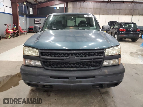 2006 Chevrolet Silverado 1500 Work Truck with VIN 1GCEC19X46Z288905, listed as a Copart auction lot 41909105 with 186,325 mi miles and Clean Title. Bid and sale history available at carsss.com. Image 5.