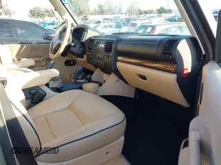 2003 Land Rover Discovery SE with VIN SALTW16443A810282, listed as a IAAI auction lot 41367695 with 187,875 mi miles. Bid and sale history available at carsss.com. Image 5.