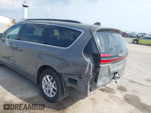 2022 Chrysler Pacifica Touring L z VIN 2C4RC1BG1NR150162, wystawiony jako IAAI lot #42125636 z przebiegiem 41 986 mil mil oraz . Historia ofert i sprzedaży dostępna na DreamBid. Obrazek 18.