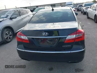 2014 Hyundai Genesis 3.8L z VIN KMHGC4DD7EU264631, wystawiony jako IAAI lot #42033725 z przebiegiem 183 397 mil mil oraz . Historia ofert i sprzedaży dostępna na DreamBid. Obrazek 16.