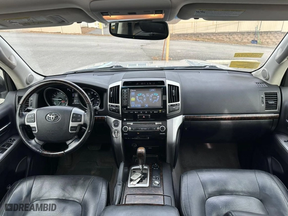 2013 Toyota Land Cruiser with VIN JTMHY7AJXD4017124, listed as a Copart auction lot 79213994 with 185,989 mi miles and Clean Title. Bid and sale history available at carsss.com. Image 6.