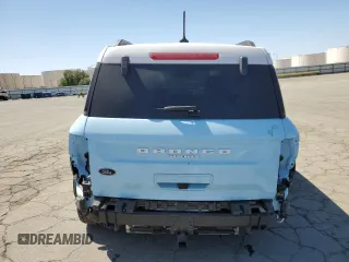 2023 Ford Bronco Sport Heritage с VIN 3FMCR9G63PRD35809, выставлен на аукционе Copart как лот 53137915 с пробегом 14 437 миль миль и Списание • Salvage title. История ставок и продаж доступна на DreamBid. Изображение 6.