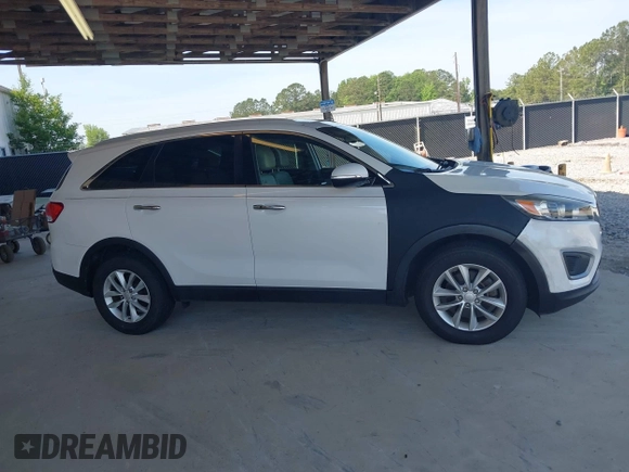 2017 Kia Sorento LX with VIN 5XYPG4A36HG280622, listed as a IAAI auction lot 42166037 with 87,194 mi miles. Bid and sale history available at carsss.com. Image 14.