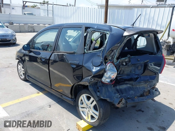 2007 Honda Fit Sport with VIN JHMGD38677S050534, listed as a IAAI auction lot 42382491 with 157,246 mi miles and . Bid and sale history available at DreamBid. Image 3.