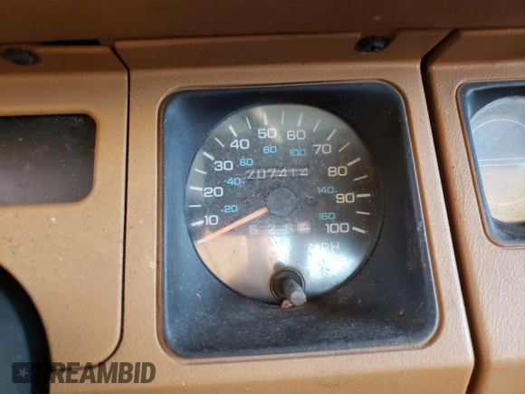 1995 Jeep Wrangler S with VIN 1J4FY19P4SP203275, listed as a Copart auction lot 42015245 with 207,414 mi miles and Clean Title. Bid and sale history available at carsss.com. Image 9.