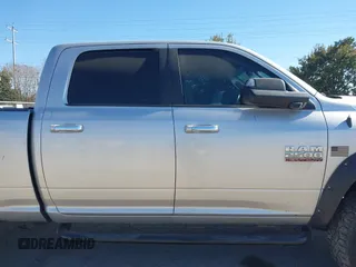 2015 Ram 2500 SLT with VIN 3C6UR5DL5FG664542, listed as a IAAI auction lot 41364516 with 161,984 mi miles. Bid and sale history available at carsss.com. Image 13.