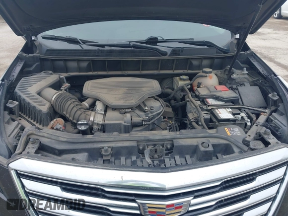 2017 Cadillac XT5 Luxury AWD z VIN 1GYKNDRS9HZ184992, wystawiony jako IAAI lot #41958484 z przebiegiem 124 941 mil mil oraz . Historia ofert i sprzedaży dostępna na DreamBid. Obrazek 10.