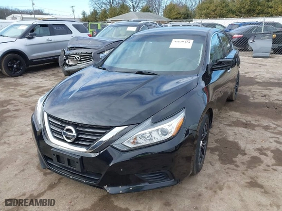 2016 Nissan Altima 2.5 SR with VIN 1N4AL3AP3GN375585, listed as a IAAI auction lot 41679424 with 104,261 mi miles. Bid and sale history available at carsss.com. Image 2.