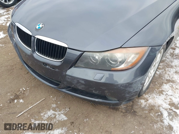 2007 BMW 3 Series 328i with VIN WBAVS13587FX15951, listed as a IAAI auction lot 41530164 with 153,051 mi miles. Bid and sale history available at carsss.com. Image 6.