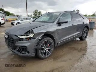 2020 Audi Q8 Prestige z VIN WA1FVAF1XLD003867, wystawiony jako Copart lot #57440105 z przebiegiem 86 371 mil mil oraz Szkoda całkowita • Salvage title. Historia ofert i sprzedaży dostępna na DreamBid. Obrazek 1.