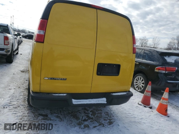 2019 Chevrolet Express Cargo Van with VIN 1GCWGBFP5K1158353, listed as a Copart auction lot 87756085 with 284,043 mi miles and Salvage Title. Bid and sale history available at carsss.com. Image 6.