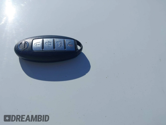 2017 Nissan Sentra SR with VIN 3N1AB7AP8HL672182, listed as a IAAI auction lot 41845187 with 132,166 mi miles and . Bid and sale history available at carsss.com. Image 11.