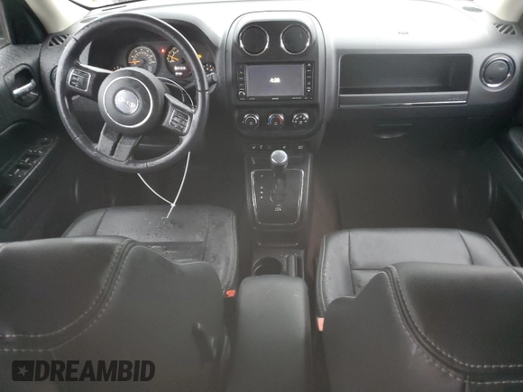 2016 Jeep Patriot High Altitude z VIN 1C4NJRFB5GD581062, wystawiony jako Copart lot #81837954 z przebiegiem 22 911 mil mil oraz Nie do naprawy • Non repairable. Historia ofert i sprzedaży dostępna na DreamBid. Obrazek 8.