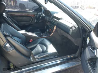 1999 Mercedes-Benz SL-Class with VIN WDBFA68F9XF187036, listed as a IAAI auction lot 41542221 with 114,602 mi miles. Bid and sale history available at carsss.com. Image 5.