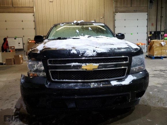 2012 Chevrolet Tahoe LS with VIN 1GNSKAE06CR282220, listed as a Copart auction lot 41832575 with 136,012 mi miles and Clean title. Bid and sale history available at DreamBid. Image 5.
