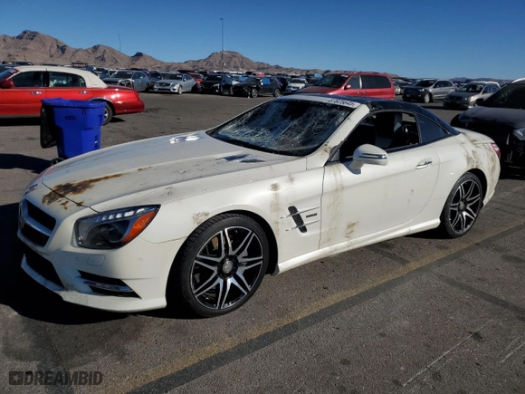2015 Mercedes-Benz SL-Class SL 550 with VIN WDDJK7DA9FF033102, listed as a Copart auction lot 87825645 with 28,282 mi miles and Salvage Title. Bid and sale history available at carsss.com. Image 1.