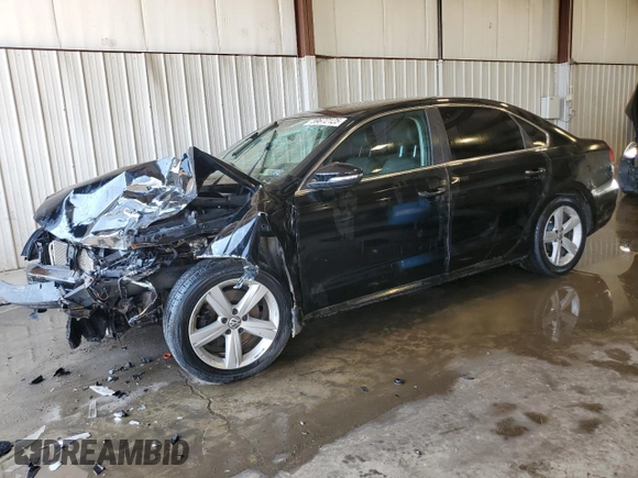 2012 Volkswagen Passat SE z VIN 1VWBP7A31CC031053, wystawiony jako Copart lot #59672125 z przebiegiem Nie podano mil oraz Szkoda całkowita • Salvage title. Historia ofert i sprzedaży dostępna na DreamBid. Obrazek 1.