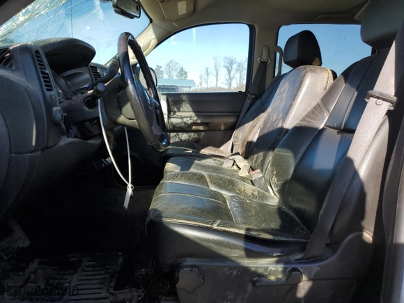 2007 Chevrolet Silverado 2500HD LT w/1LT with VIN 1GCHK23617F521857, listed as a Copart auction lot 42535325 with 105,694 mi miles and Salvage Title. Bid and sale history available at carsss.com. Image 7.