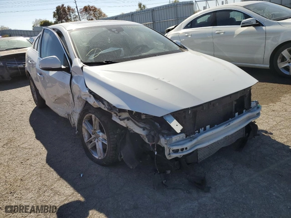 2015 Volvo S60 T5 Drive-E Premier with VIN YV140MFB4F1311607, listed as a Copart auction lot 63492882 with NaN miles and Salvage Title. Bid and sale history available at carsss.com. Image 1.