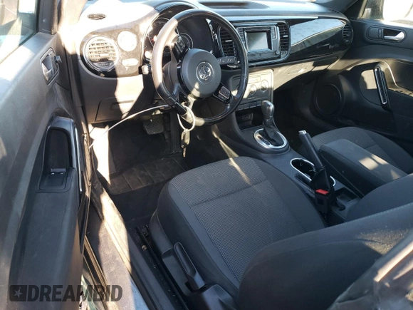 2018 Volkswagen Beetle with VIN 3VWFD7AT4JM716511, listed as a Copart auction lot 49031175 with 91,456 mi miles and Salvage Title. Bid and sale history available at DreamBid. Image 8.