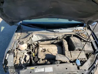 2016 Volkswagen Tiguan S with VIN WVGBV7AX0GW524346, listed as a Copart auction lot 87221564 with 163,609 mi miles and Salvage Title. Bid and sale history available at DreamBid. Image 12.