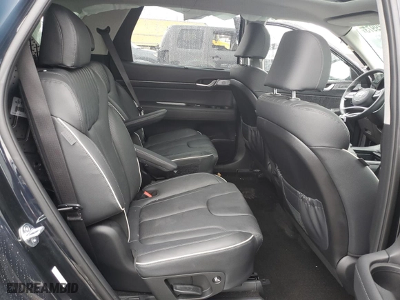 2023 Hyundai Palisade Limited with VIN KM8R5DGE4PU576111, listed as a Copart auction lot 81529973 with 13,526 mi miles and Salvage Title. Bid and sale history available at carsss.com. Image 10.