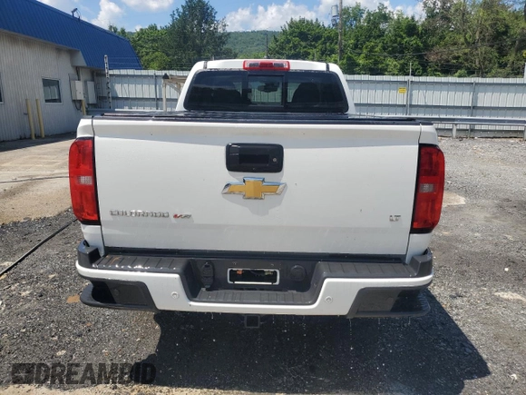 2020 Chevrolet Colorado 4WD LT with VIN 1GCGTCEN6L1220723, listed as a Copart auction lot 63471385 with 121,634 mi miles and Clean title. Bid and sale history available at DreamBid. Image 6.