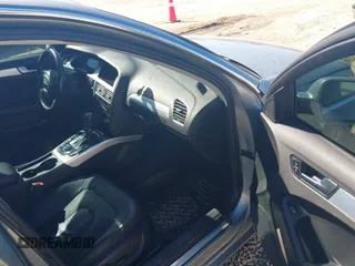 2011 Audi A4 2.0T Premium Plus with VIN WAUFFAFL1BN040736, listed as a IAAI auction lot 41787381 with 188,709 mi miles. Bid and sale history available at carsss.com. Image 5.
