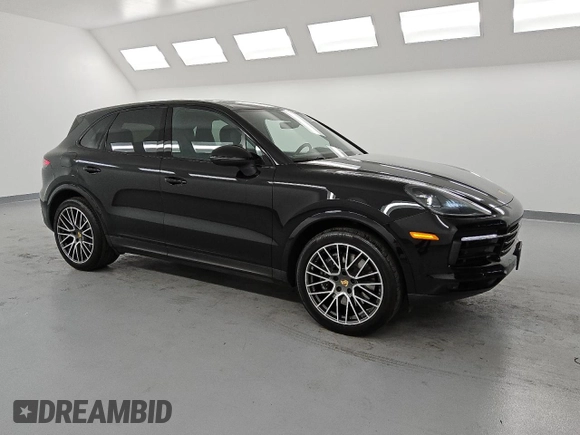 2023 Porsche Cayenne Turbo S E-Hybrid with VIN WP1AA2AY7PDA05571, listed as a Copart auction lot 61032355 with 19,997 mi miles and Clean title. Bid and sale history available at DreamBid. Image 4.