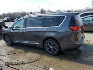 2017 Chrysler Pacifica Limited with VIN 2C4RC1GG5HR533731, listed as a Copart auction lot 48780245 with Not Provided miles and Non Repairable. Bid and sale history available at DreamBid. Image 2.