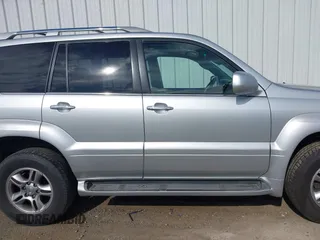 2008 Lexus GX 470 with VIN JTJBT20X380153246, listed as a IAAI auction lot 42004558 with 290,219 mi miles. Bid and sale history available at carsss.com. Image 14.