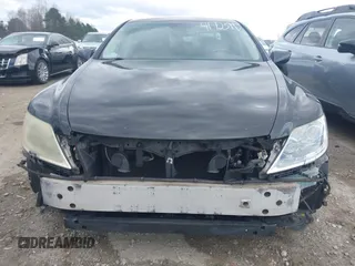 2009 Lexus LS 460 with VIN JTHBL46F395091038, listed as a IAAI auction lot 41723945 with 194,002 mi miles and . Bid and sale history available at DreamBid. Image 13.