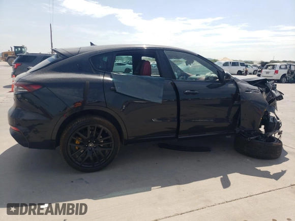 2022 Maserati Levante Modena S with VIN ZN661ZUM9NX400466, listed as a Copart auction lot 68132364 with Not Provided miles and Salvage Title. Bid and sale history available at carsss.com. Image 3.