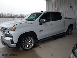 2019 Chevrolet Silverado 1500 LT with VIN 1GCPWCED3KZ215896, listed as a IAAI auction lot 41330797 with 117,972 mi miles. Bid and sale history available at carsss.com. Image 17.