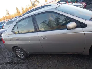 2003 Toyota Prius with VIN JT2BK18U730080829, listed as a IAAI auction lot 41359631 with 129,155 mi miles. Bid and sale history available at carsss.com. Image 13.
