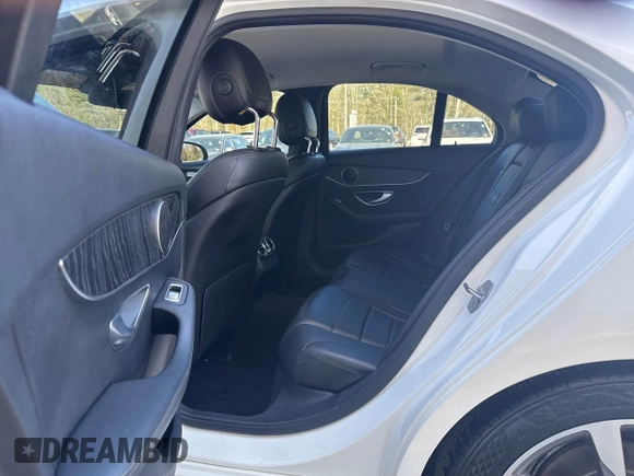 2017 Mercedes-Benz C C 300 with VIN 55SWF4JB5HU220634, listed as a IAAI auction lot 42171628 with 228,573 mi miles. Bid and sale history available at carsss.com. Image 8.