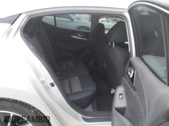 2020 Nissan Maxima S with VIN 1N4AA6BVXLC383435, listed as a IAAI auction lot 41176637 with 65,827 mi miles and . Bid and sale history available at DreamBid. Image 8.