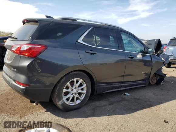 2018 Chevrolet Equinox LT z VIN 2GNAXSEV7J6185549, wystawiony jako Copart lot #53946125 z przebiegiem Nie podano mil oraz Szkoda całkowita • Salvage title. Historia ofert i sprzedaży dostępna na DreamBid. Obrazek 3.