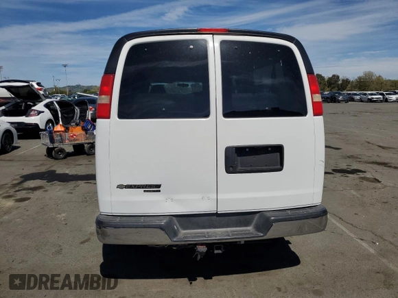 2015 Chevrolet Express Passenger LT with VIN 1GAZG1FG7F1115655, listed as a Copart auction lot 52825575 with 168,167 mi miles and Clean title. Bid and sale history available at DreamBid. Image 6.