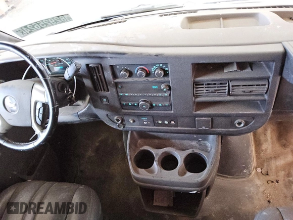 2017 Chevrolet Express Cargo Van with VIN 1GCWGBFG1H1324487, listed as a Copart auction lot 82925624 with 111,345 mi miles and Clean Title. Bid and sale history available at carsss.com. Image 8.