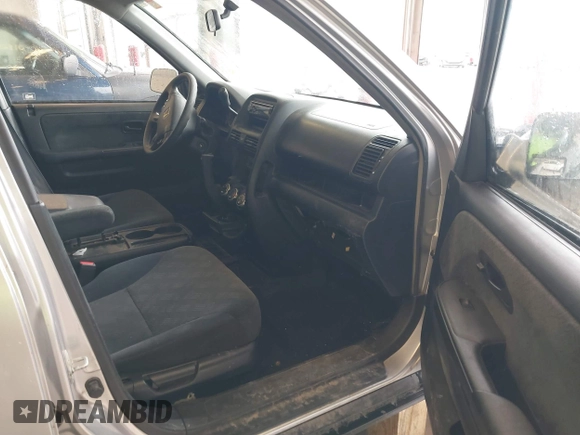 2006 Honda CR-V EX with VIN JHLRD78856C033763, listed as a IAAI auction lot 41715433 with 220,490 mi miles and . Bid and sale history available at carsss.com. Image 5.