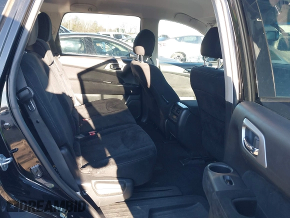 2016 Nissan Pathfinder S with VIN 5N1AR2MN4GC664558, listed as a IAAI auction lot 41310709 with 120,121 mi miles and . Bid and sale history available at DreamBid. Image 8.