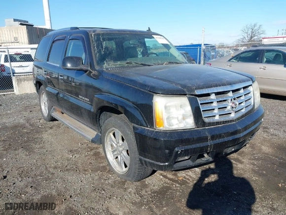2006 Cadillac Escalade with VIN 1GYEK63NX6R110465, listed as a IAAI auction lot 41268338 with 202,042 mi miles. Bid and sale history available at carsss.com. Image 1.