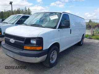 2007 Chevrolet City Express Cargo z VIN 1GCHG39V571209155, wystawiony jako IAAI lot #42168782 z przebiegiem 139 537 mil mil oraz . Historia ofert i sprzedaży dostępna na DreamBid. Obrazek 2.
