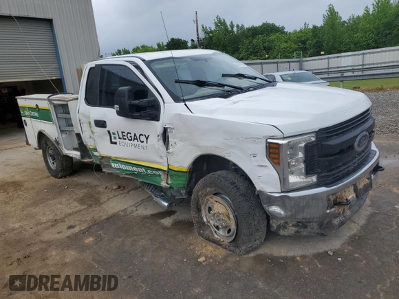 2019 Ford F-250 XL with VIN 1FT7X2B68KEG46187, listed as a Copart auction lot 55454535 with 91,641 mi miles and Salvage Title. Bid and sale history available at DreamBid. Image 5.
